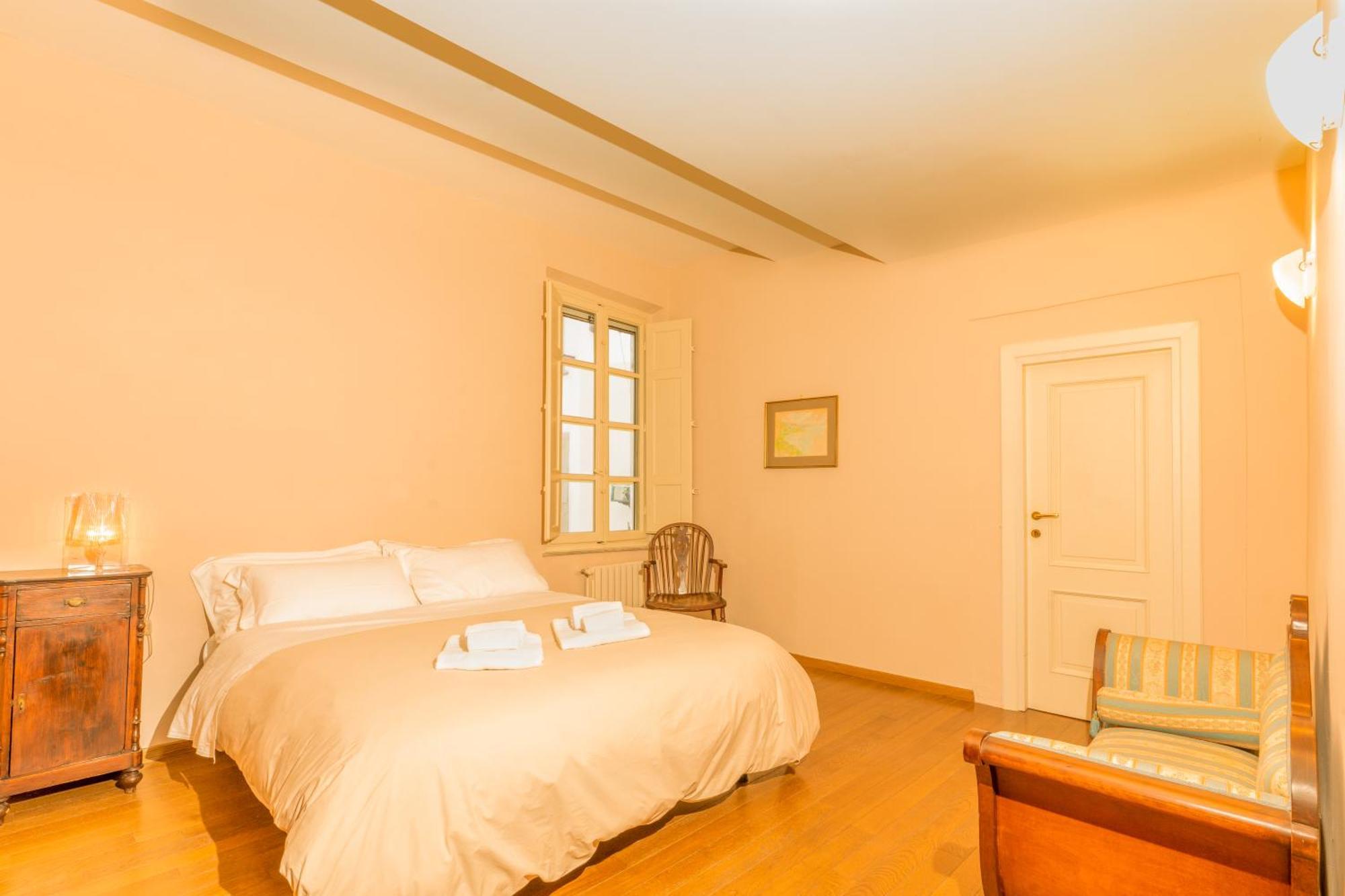 Il Gallo - Charming Apartment In Lucca Heart Лукка Экстерьер фото