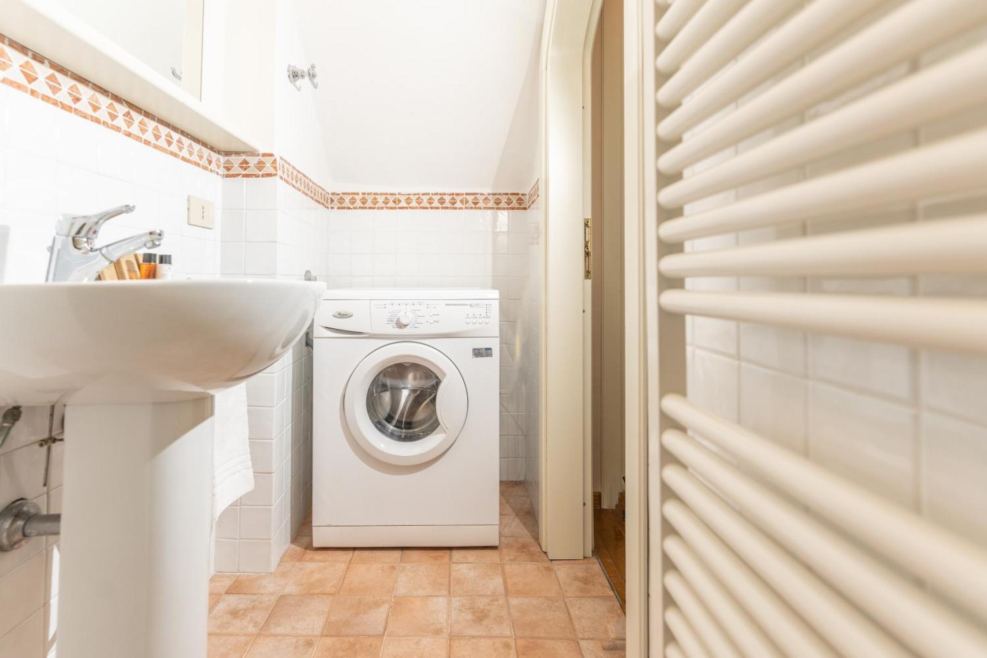 Il Gallo - Charming Apartment In Lucca Heart Лукка Экстерьер фото